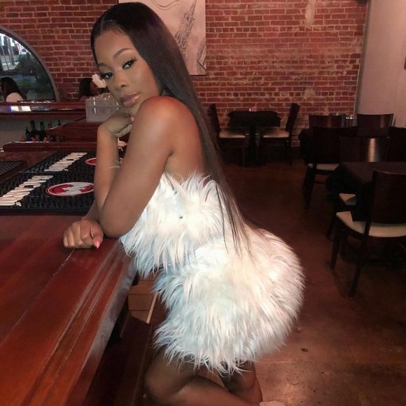 Akira Dress - Picture 1 of 3